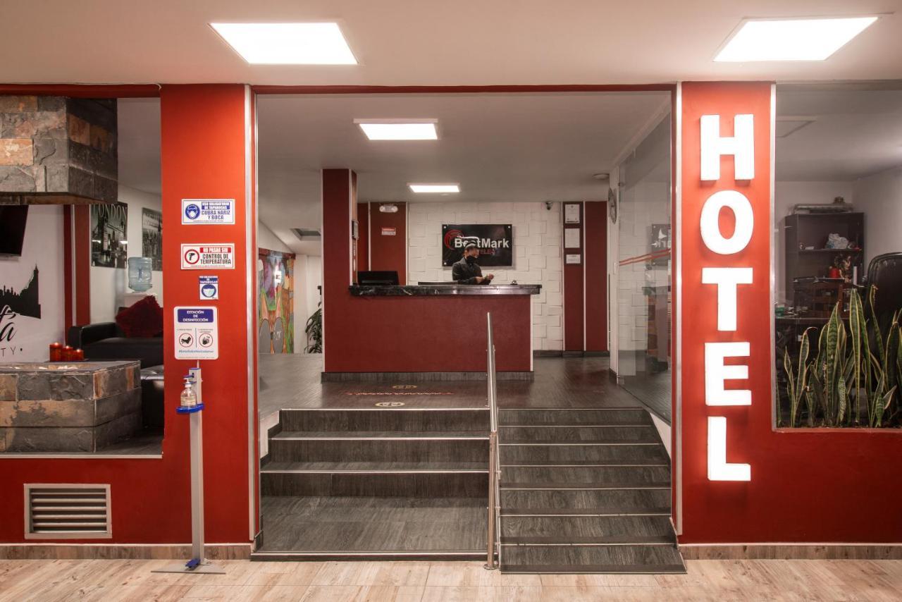 Hotel Bestmark Platino En Chapinero Bogota Bagian luar foto