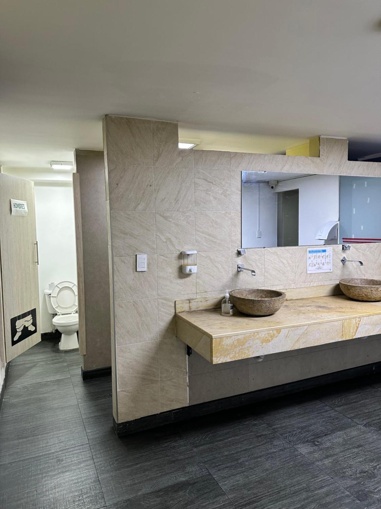 Hotel Bestmark Platino En Chapinero Bogota Bagian luar foto