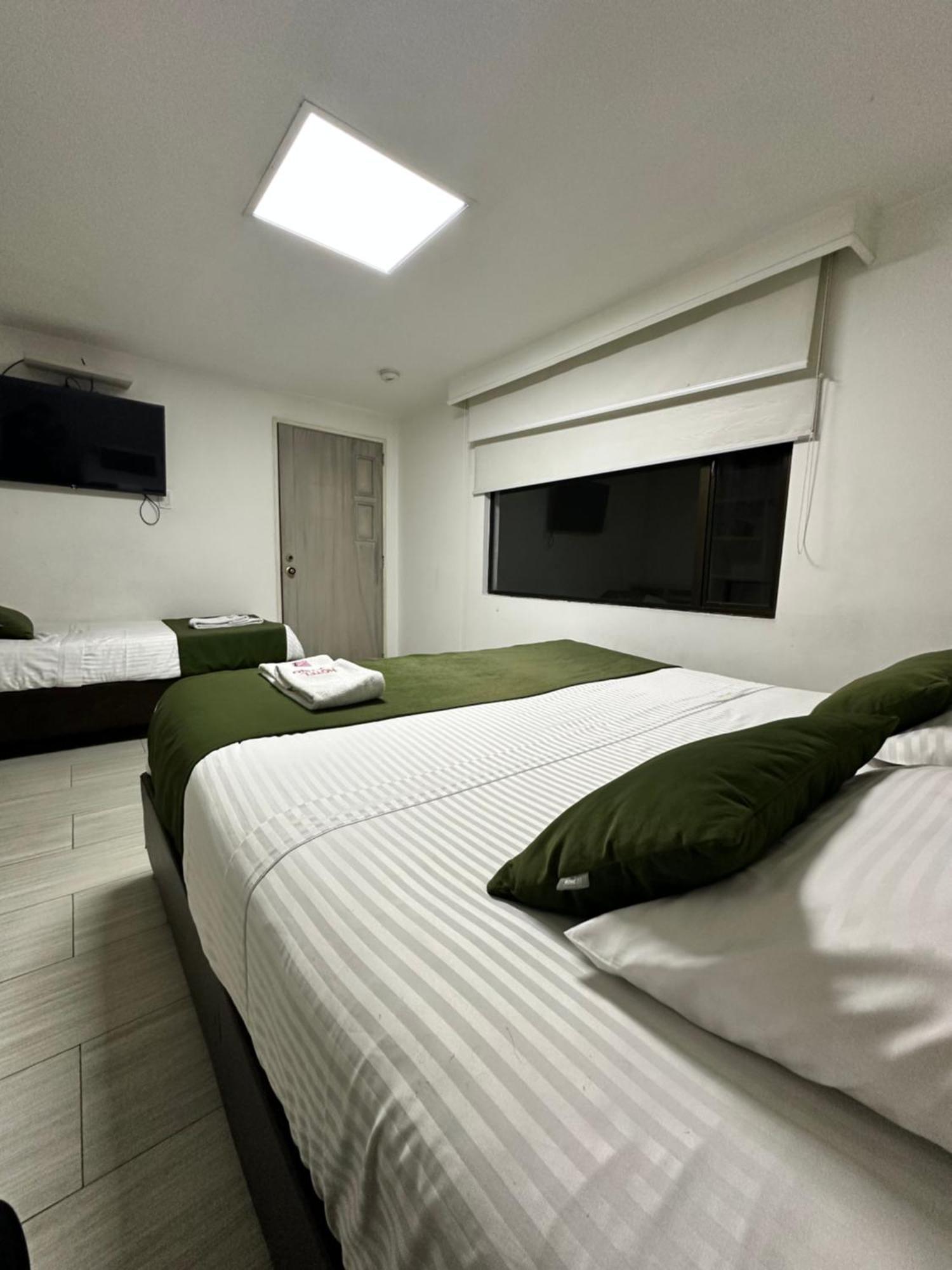Hotel Bestmark Platino En Chapinero Bogota Bagian luar foto