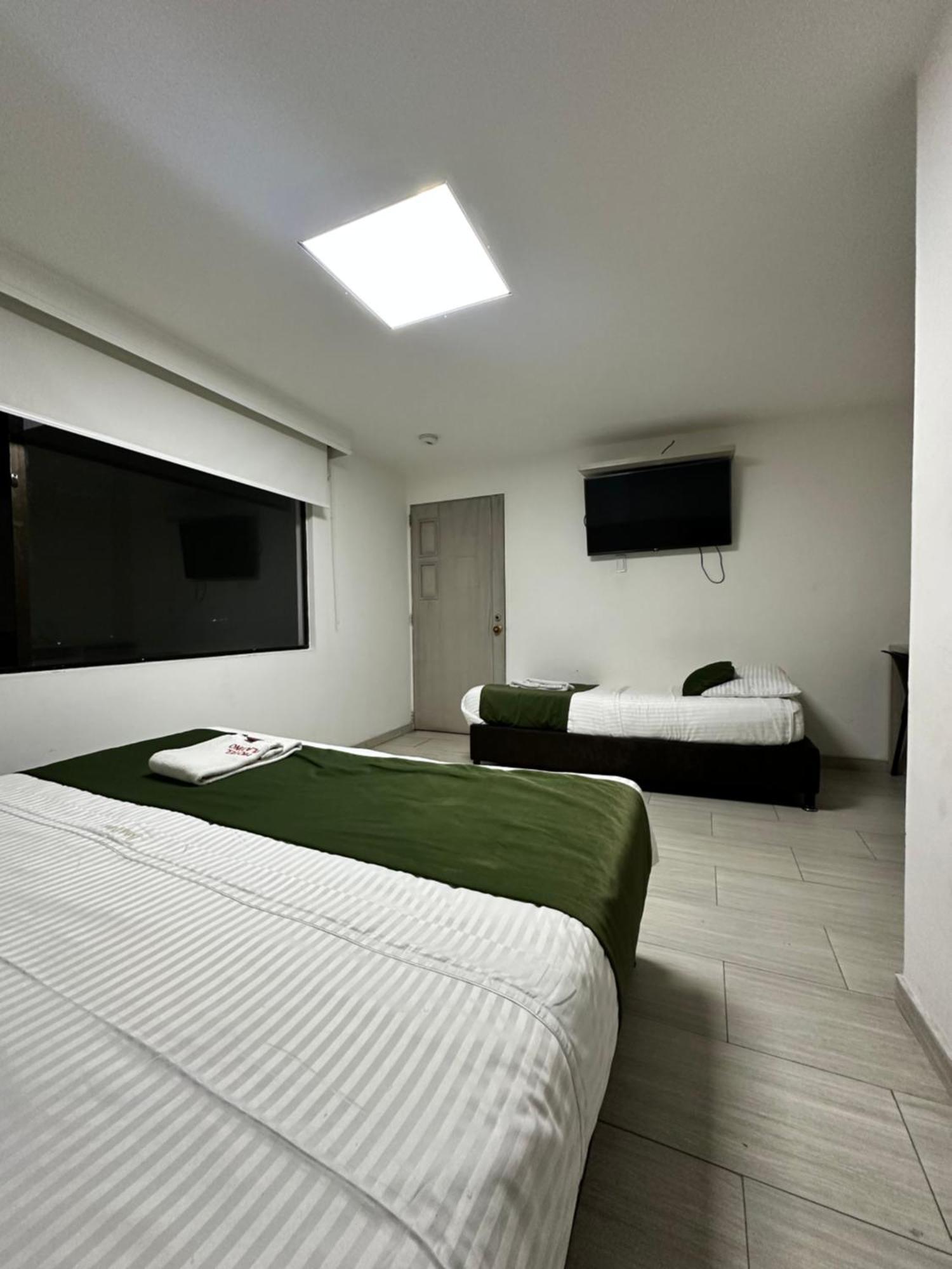 Hotel Bestmark Platino En Chapinero Bogota Bagian luar foto