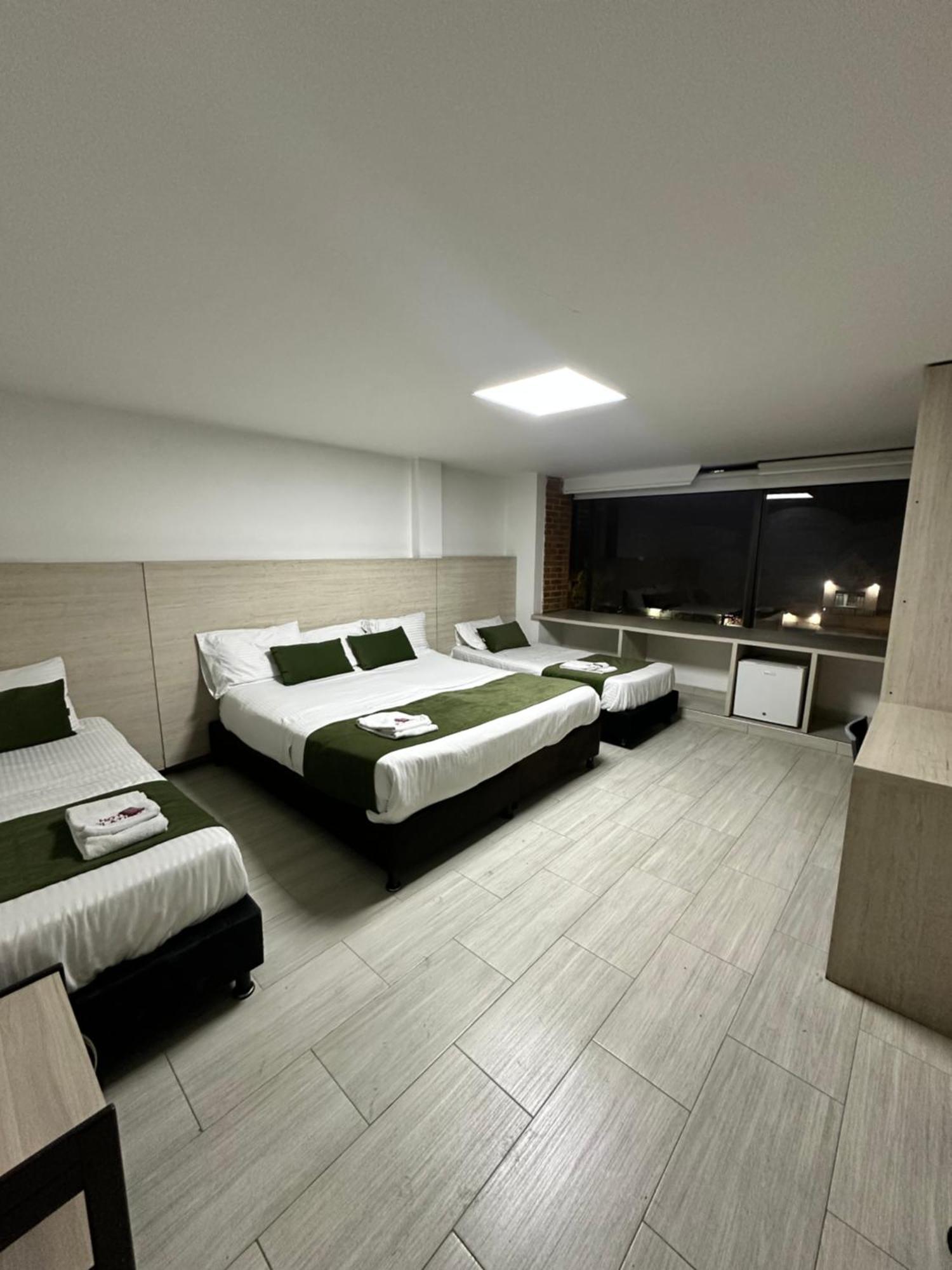 Hotel Bestmark Platino En Chapinero Bogota Bagian luar foto
